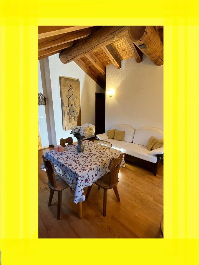 Chalet Blanc "La Mansarda" 쿠르마예 외부 사진